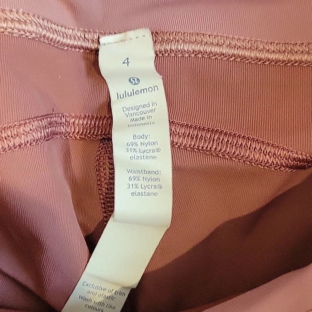 Lululemon Quick Feet Crop 19